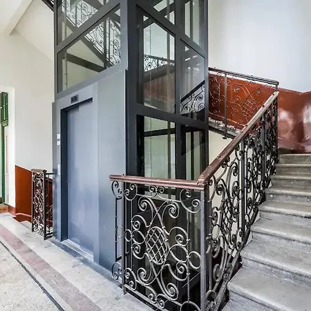 Apartment Danube 3br, 2 Bathr Quiet Apt At Market Hall *